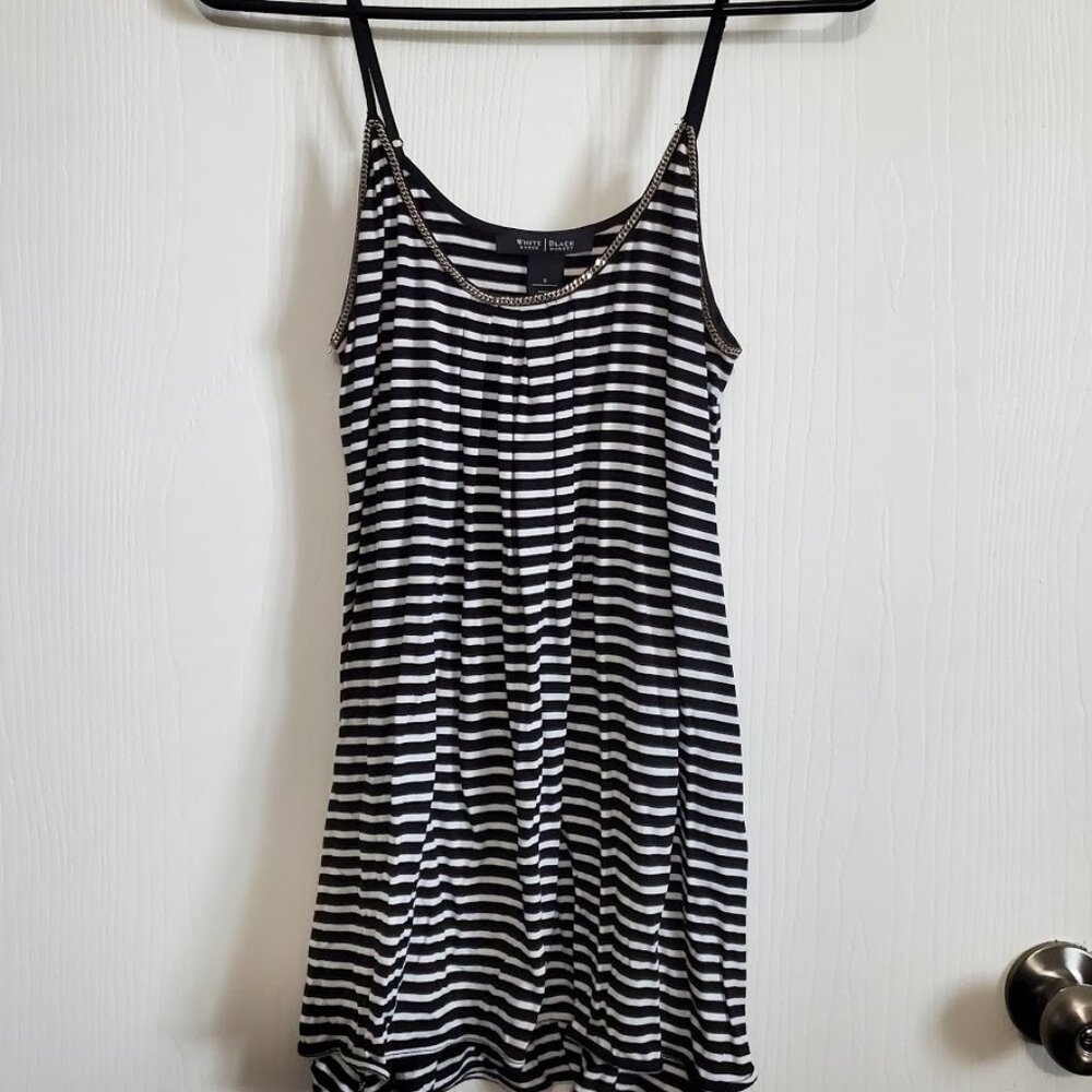 WHITE HOUSE BLACK MARKET black white tank